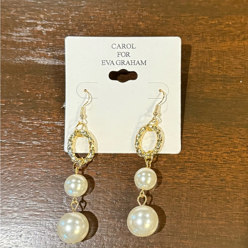 NWT‎ Carol for Eva Graham Gold Tone and Pearl Pierced Earrings